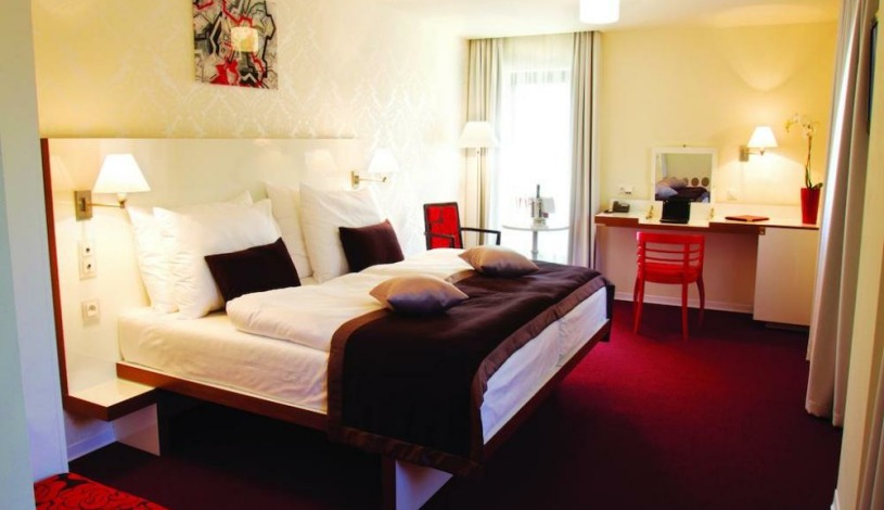 EA Hotel Tereziánský dvůr Hradec Králové - Třílůžkový